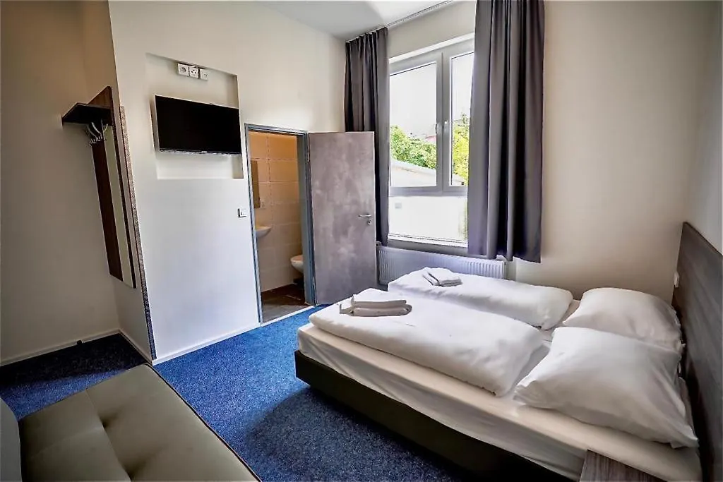 Hotel City Meetpoint contacts